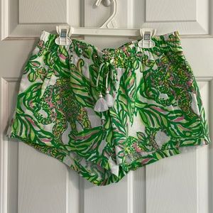 Lilly Pulitzer tie waist shorts